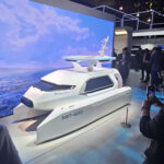 Dans les allées du CES 2025, les inventions attirent les regards - ici SmartThings de Samsung, étendu cette année aux bateaux.