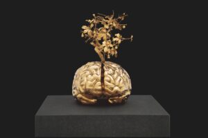 « Cerveau avec arbre miniature » Sculpture en bronze de Jan Fabre