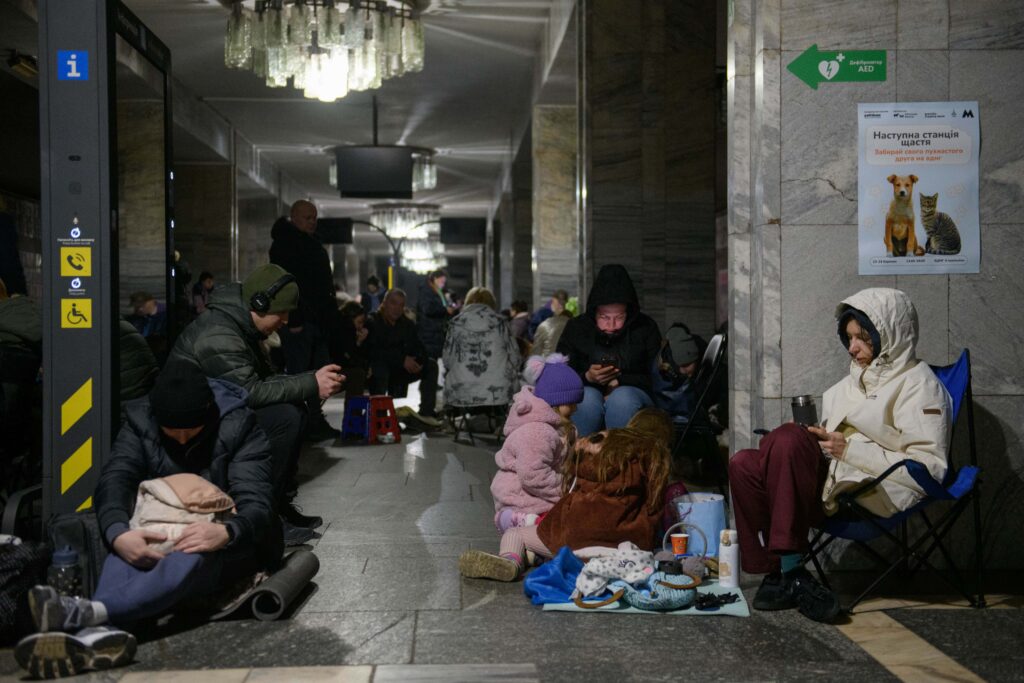 A l'abri dans le métro de Kyiv - Crédits : UN Women Europe and Central Asia